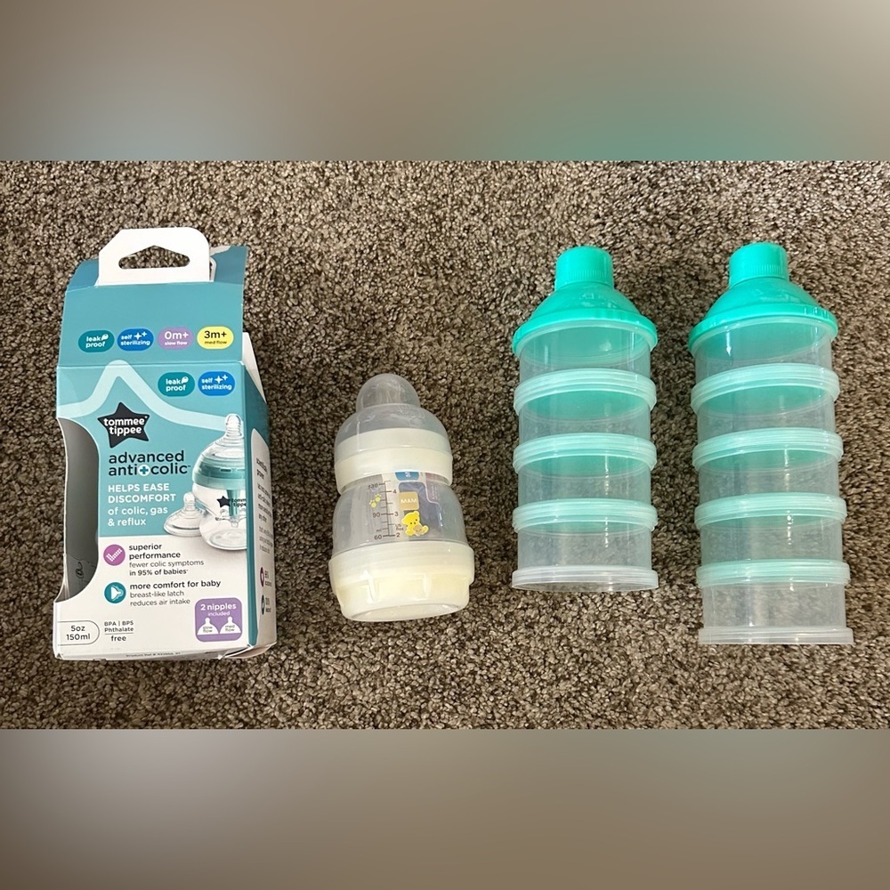 Baby Bottle and formula holder Set